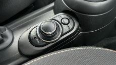 MINI Hatchback 1.5 Cooper Classic 5dr Auto Petrol Hatchback